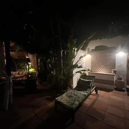 El Jardin Secreto De Elviria * Μαρμπέλλα