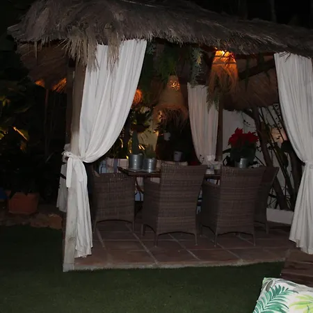 El Jardin Secreto De Elviria Διαμέρισμα *