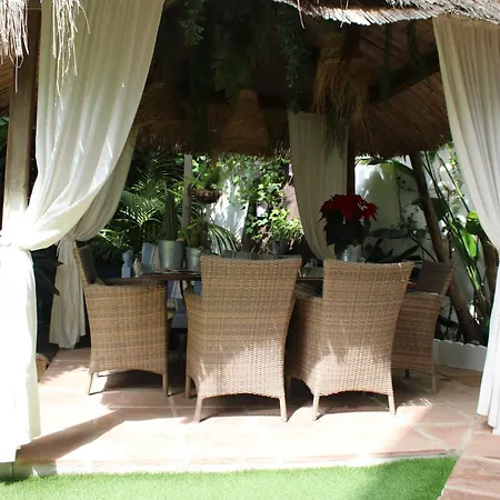 El Jardin Secreto De Elviria アパート